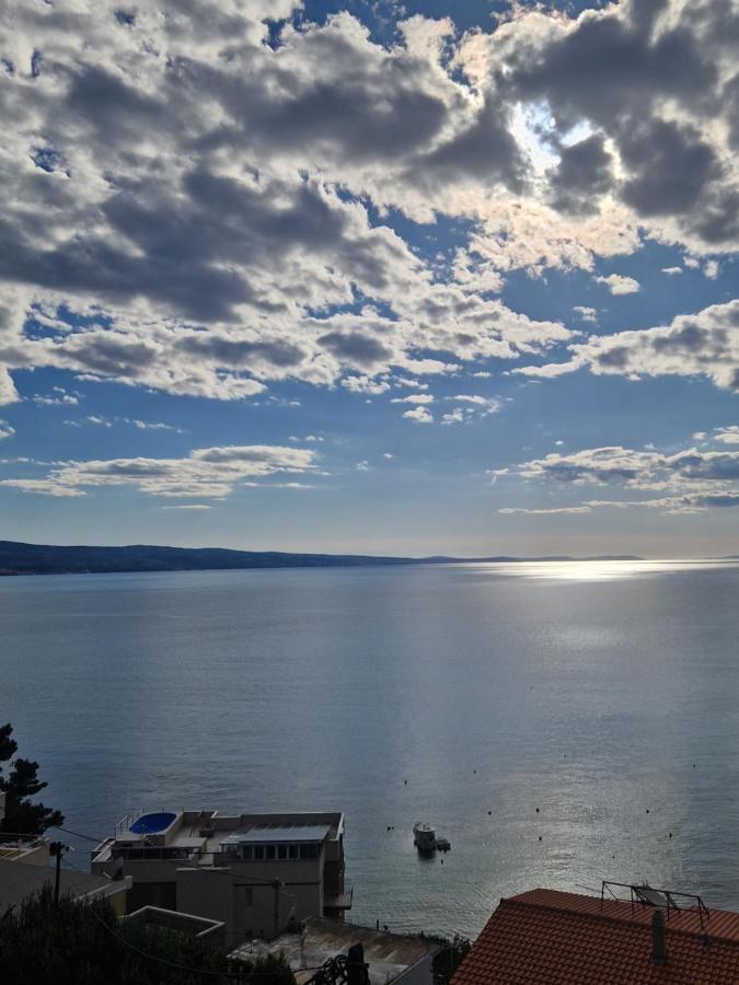 דירות אומיס Amazing Sea View מראה חיצוני תמונה